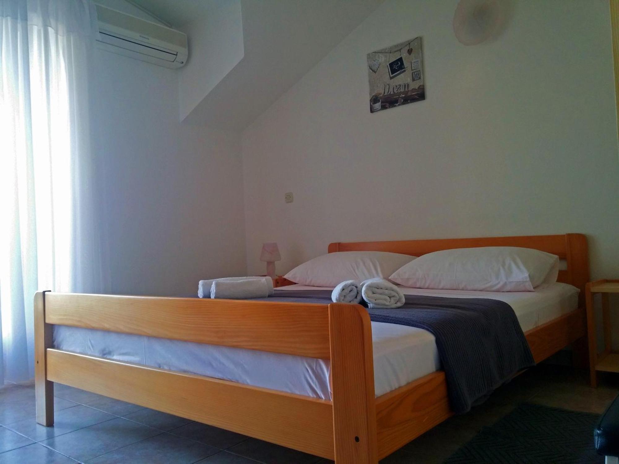 Apartments&Rooms Saric Jadrija Kamer foto